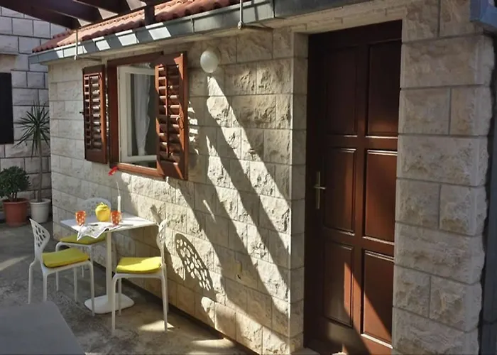 House Ivi * Supetar